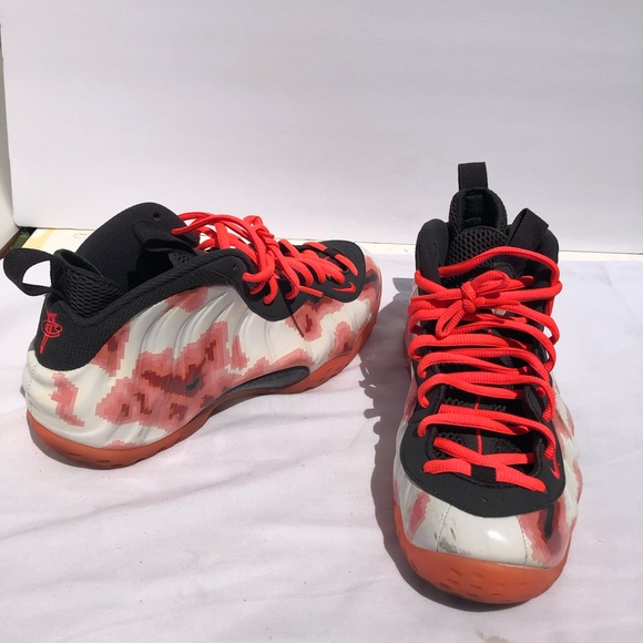 Nike Air Foamposite One PRM Metallic Silver VoltYouTube